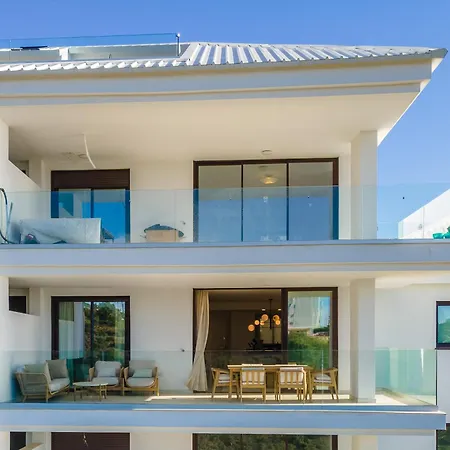Infinity View - Seaview Terrace And Pool, Lomas, * 푸엔히롤라