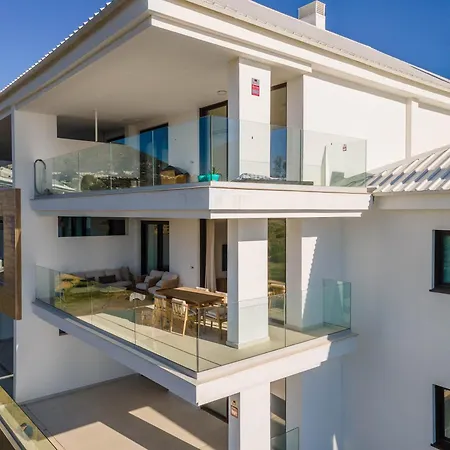 Infinity View - Seaview Terrace And Pool, Lomas, 아파트
