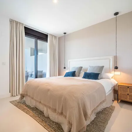 Infinity View - Seaview Terrace And Pool, Lomas, 아파트